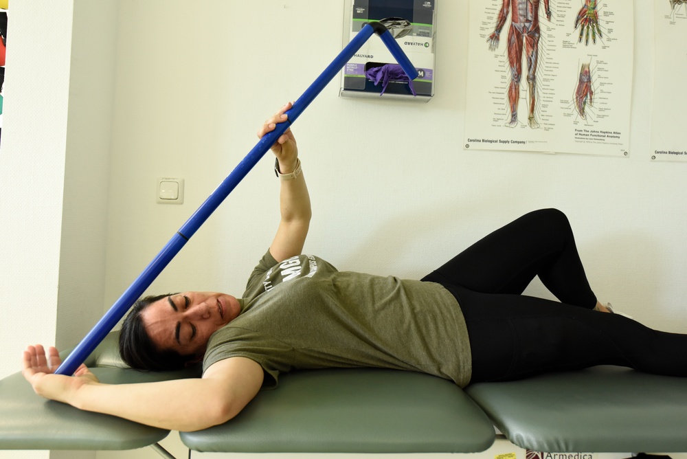 Spangdahlem physical therapy rehabilitates Airmen after injury