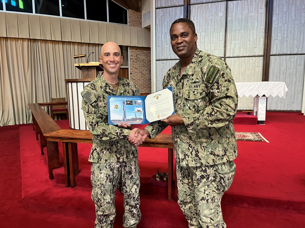 Chaplain awarded Commendation Medal