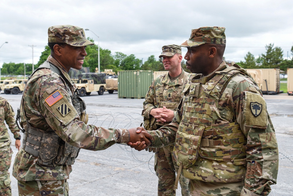 South Carolina National Guard Leadership visit the 218th MEB During War Fighter Exercise