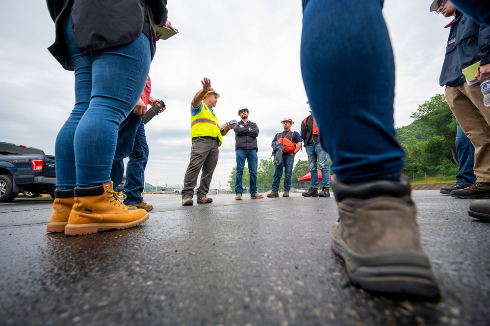 Despite rain, Industry Day shines light on major Ohio River navigation project