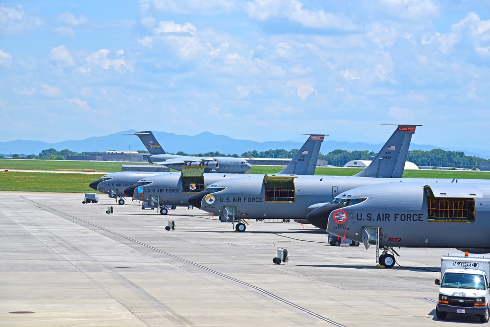 134th ARW opens $31 million hangar, vies for next-gen refueling tanker