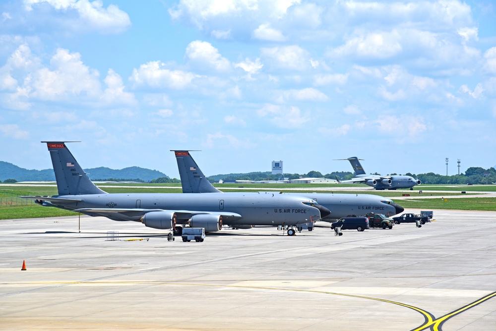 134th ARW opens $31 million hangar, vies for next-gen refueling tanker