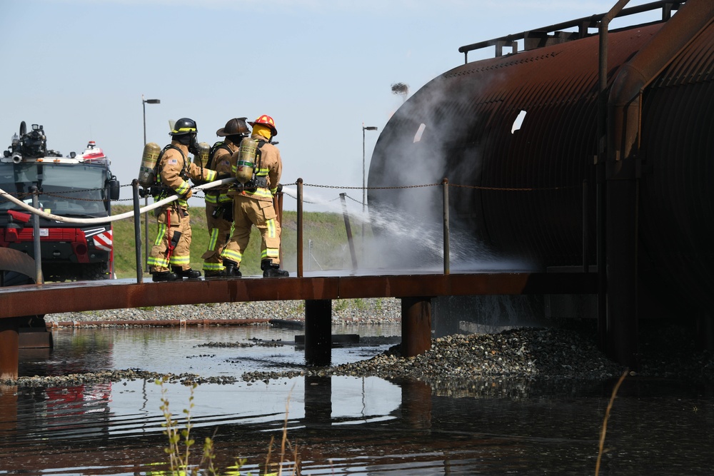 316th CES brings the heat for quarterly fire training