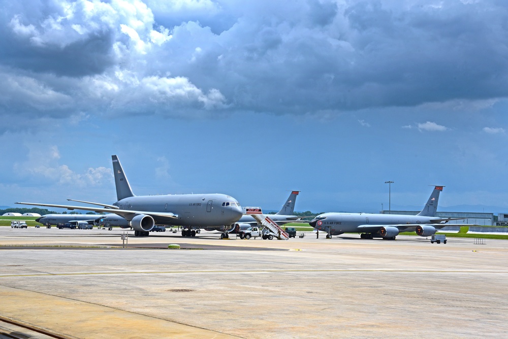 134th ARW opens $31 million hangar, vies for next-gen refueling tanker