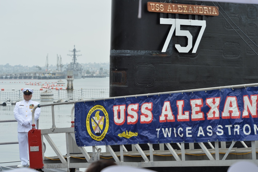 220608-N-EA818-0065