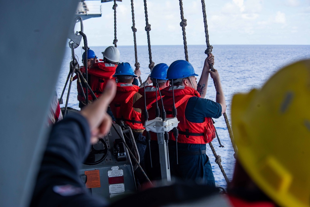 USS Ronald Reagan (CVN 76) conducts small boat operations