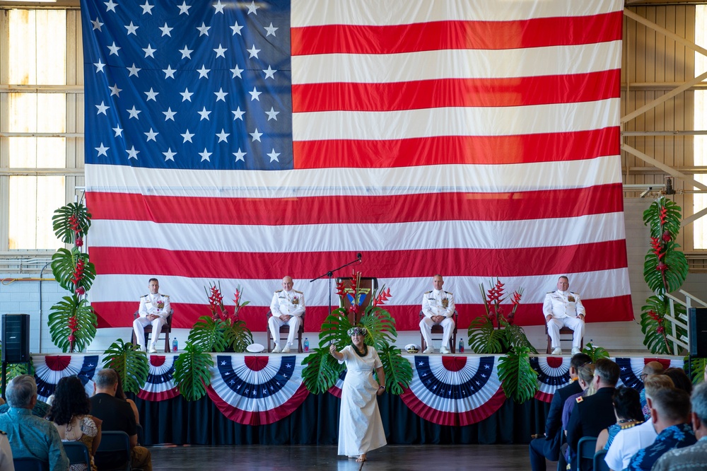 Pacific Missile Range Facility (PMRF) Holds Change of Command Ceremony