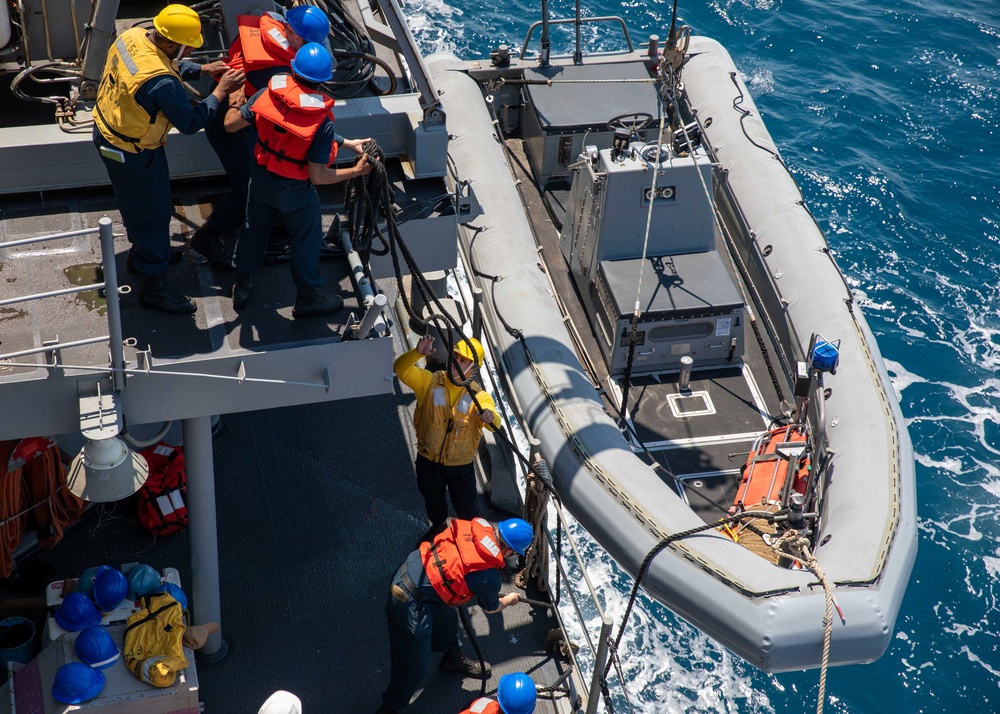 USS Leyte Gulf (GC 55) small boat operations.