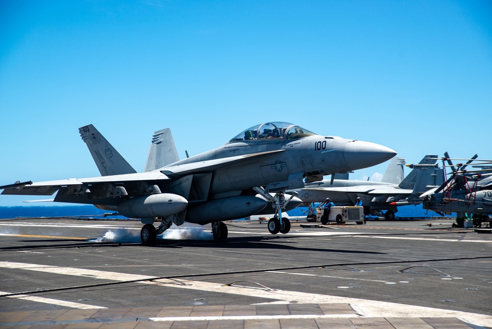 USS Ronald Reagan (CVN 76) hosts Rear Adm. Robert Clark and Brig. Gen. Akshai Gandhi during Valiant Shield 22