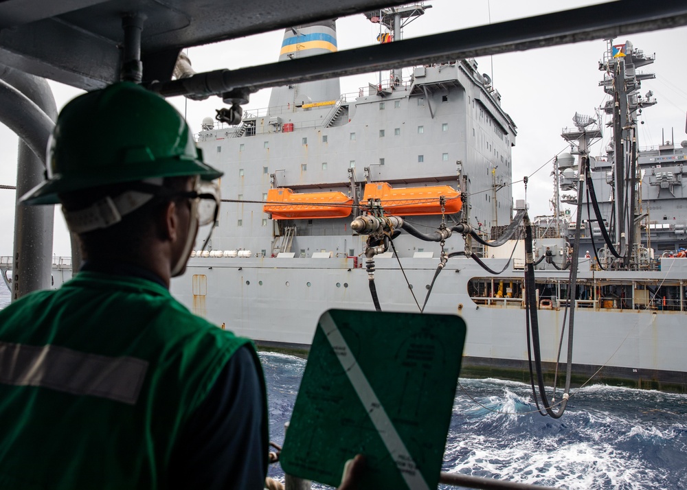 USS Leyte Gulf refueling at sea.