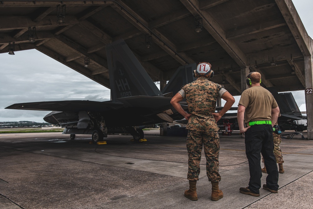 Marine Wing Liaison Kadena supports Air Force F-22 Raptors