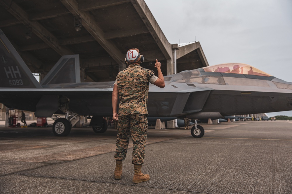 Marine Wing Liaison Kadena supports Air Force F-22 Raptors