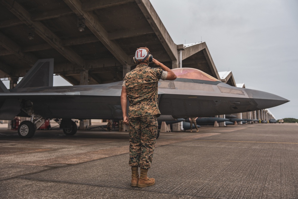 Marine Wing Liaison Kadena supports Air Force F-22 Raptors