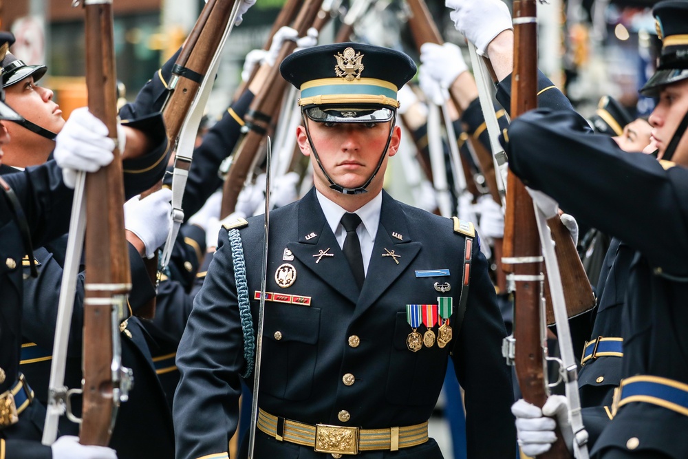 New York City Recruiting Battalion Celebrates the U.S. Army’s 247th Birthday in Times Square