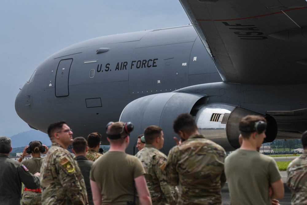 Yokota supports McConnell Air Force Base with a hot-pit refuel