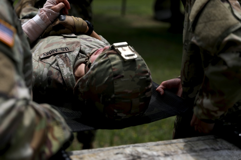 Red Arrow Combat Medics Conduct Joint Training
