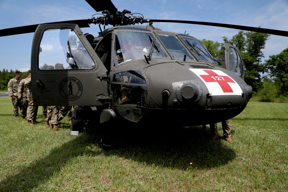 Red Arrow Combat Medics Conduct Joint Training