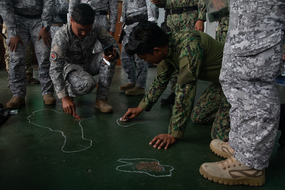 Philippine National Police, Coast Guard SOF, 1st SFG (A) share VBSS techniques