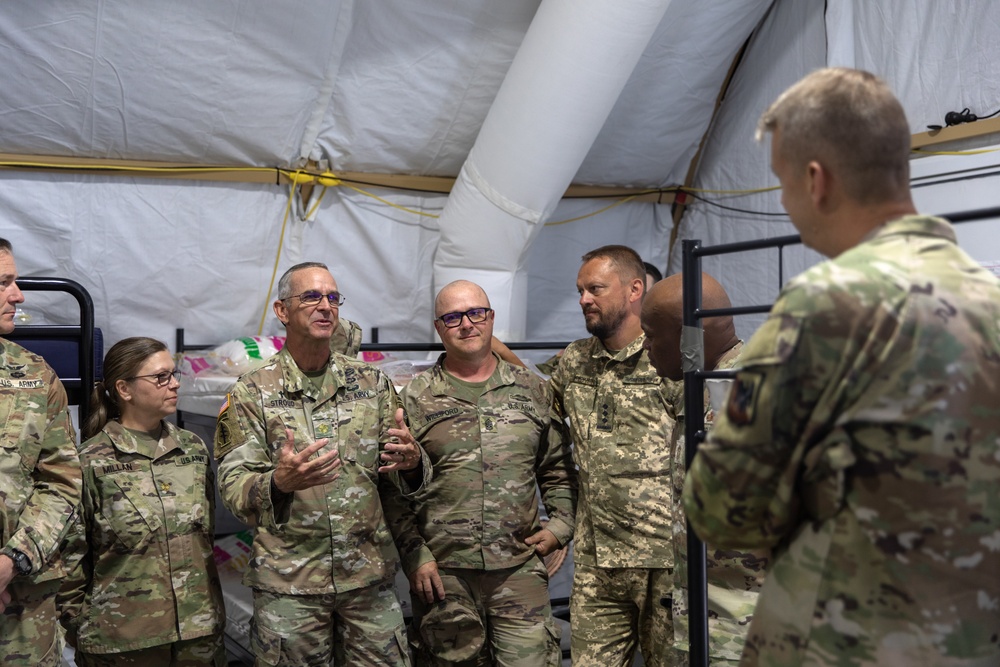 NGB Chief visits Joint Multinational Training Group - Ukraine's Task Force Gator