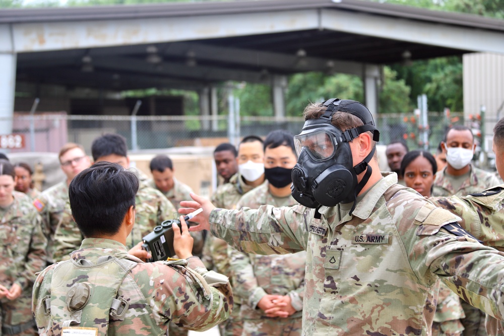 4-2 Attack Battalion Decontaminates Apache