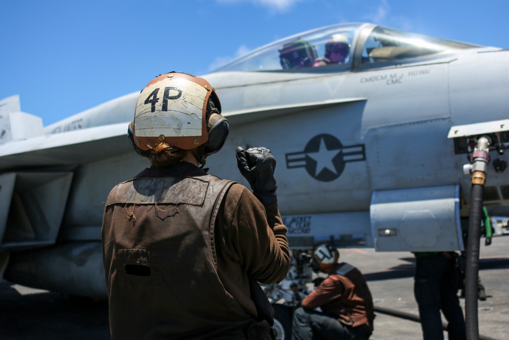 Abraham Lincoln conducts flight operations