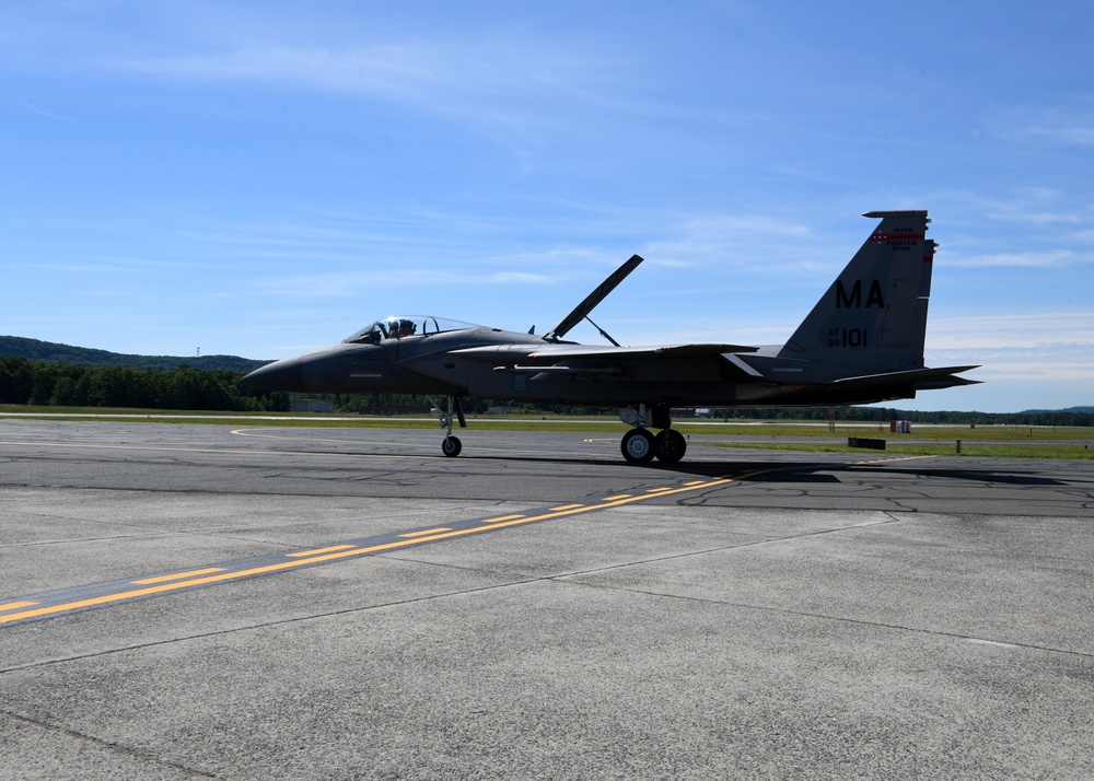 104th Fighter Wing hosts Westfield Starfires