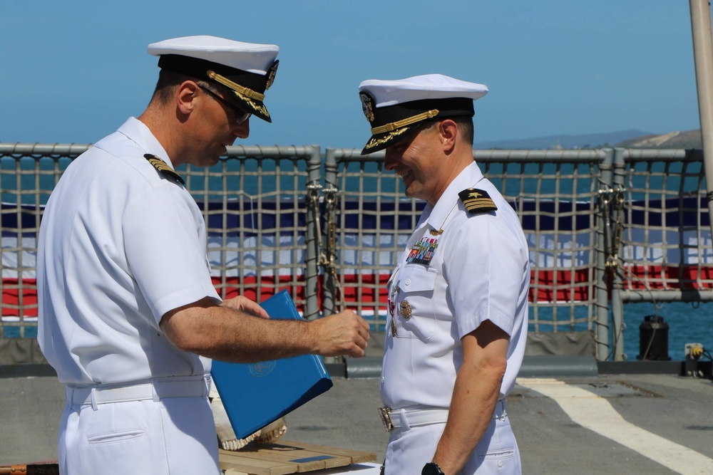 USS Wichita Holds Change of Command Ceremony