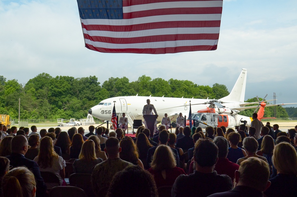 Kingsley Assumes Command of NAS Patuxent River