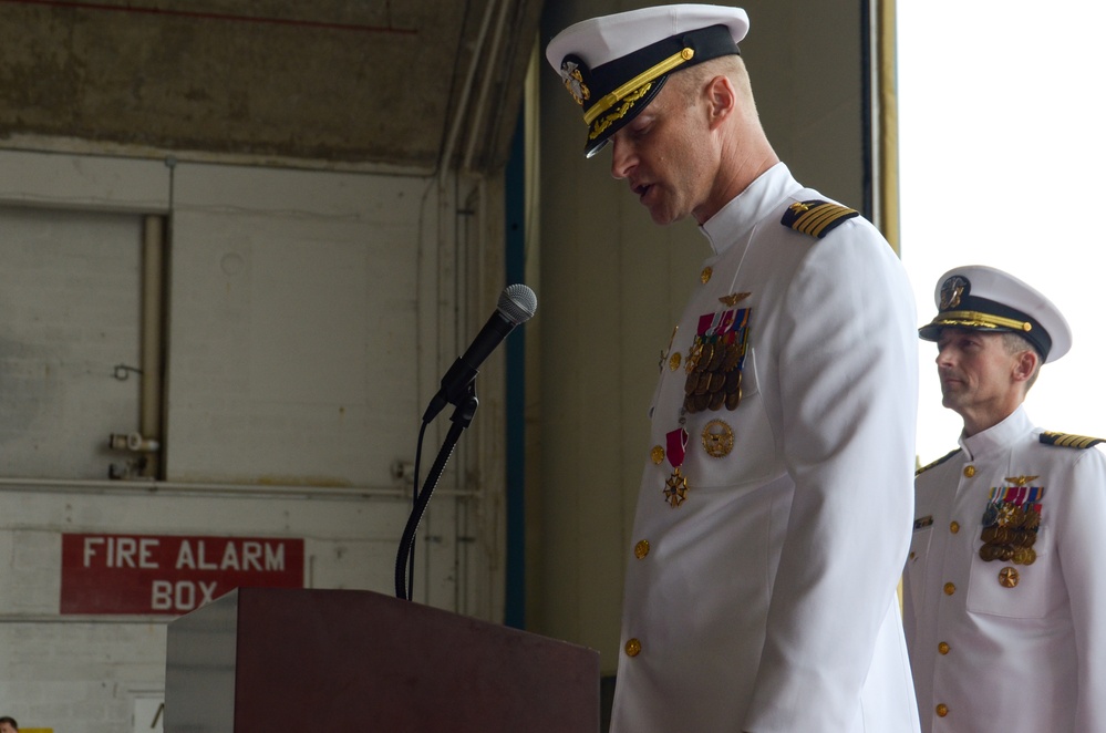 Kingsley Assumes Command of NAS Patuxent River