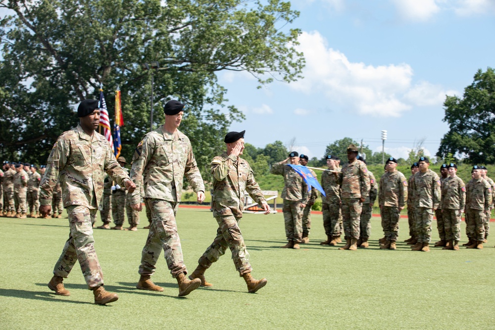 1-222d Aviation Regiment Change of Command Ceremony