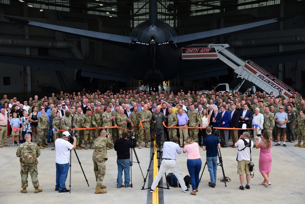 134th ARW opens $31 million hangar, vies for next-gen refueling tanker