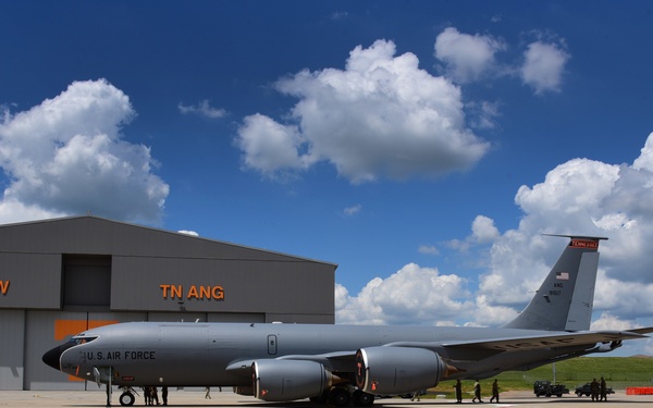 134th ARW opens $31 million hangar, vies for next-gen refueling tanker