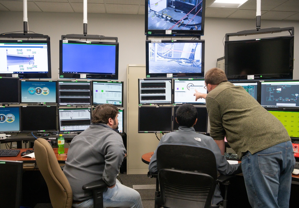 Propulsion team continues flow visualization study to save time, money