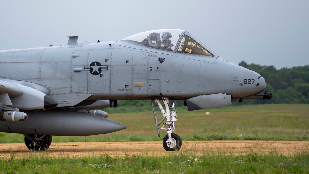 124th A-10s Get Dirty at Fort McCoy