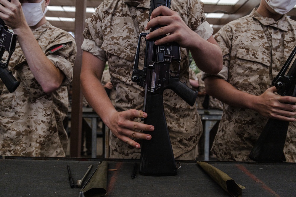 Alpha Company M16 Issue