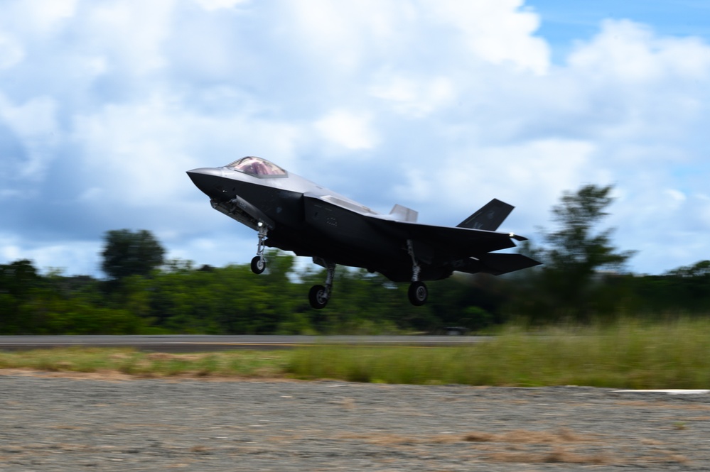 Eielson F-35s take off from Palau during VS22