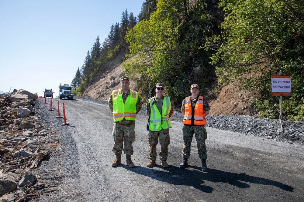 Alaska Organized Militia team assists Seward community following major landslide