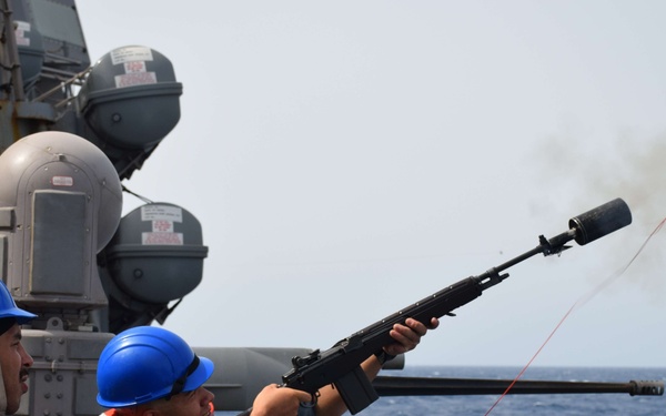 USS Gonzalez (DDG 66) Replenishment