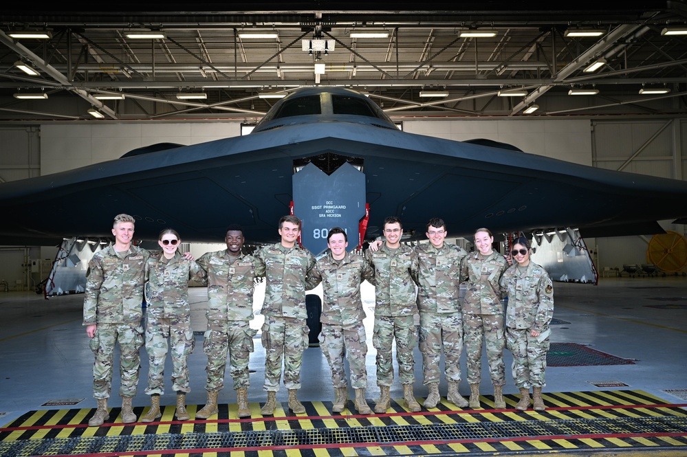 USAFA cadets visit Whiteman AFB