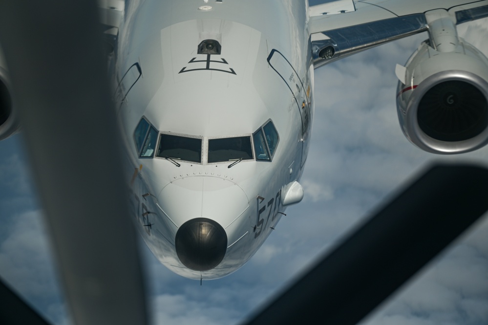 909th refuels Navy P-8 Poseidon