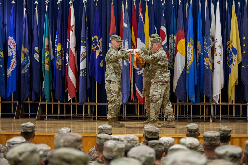 U.S. Army Reserve 319th ESB Conducts a Change of Command