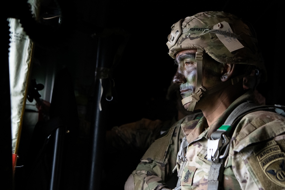 DVIDS - Images - Air Force, Army conduct joint airborne operations ...