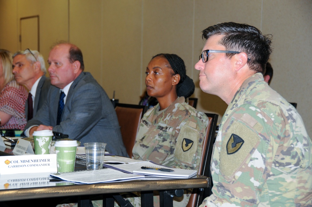 Officials discuss future of housing at Fort Leavenworth