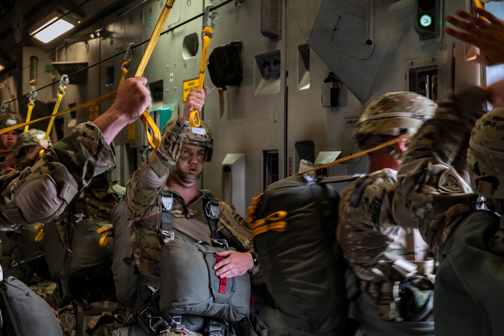 Air Force, Army conduct joint airborne operations, develop combat capabilities for RED FLAG-Alaska 22-2