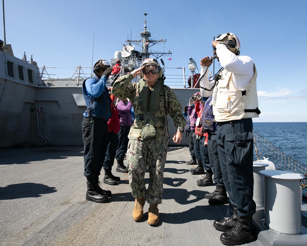 USS Porter (DDG 78) CNO Visit