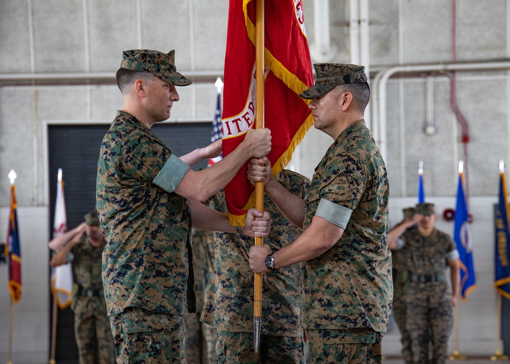 DVIDS - Images - H&HS Change of Command Ceremony [Image 4 of 7]