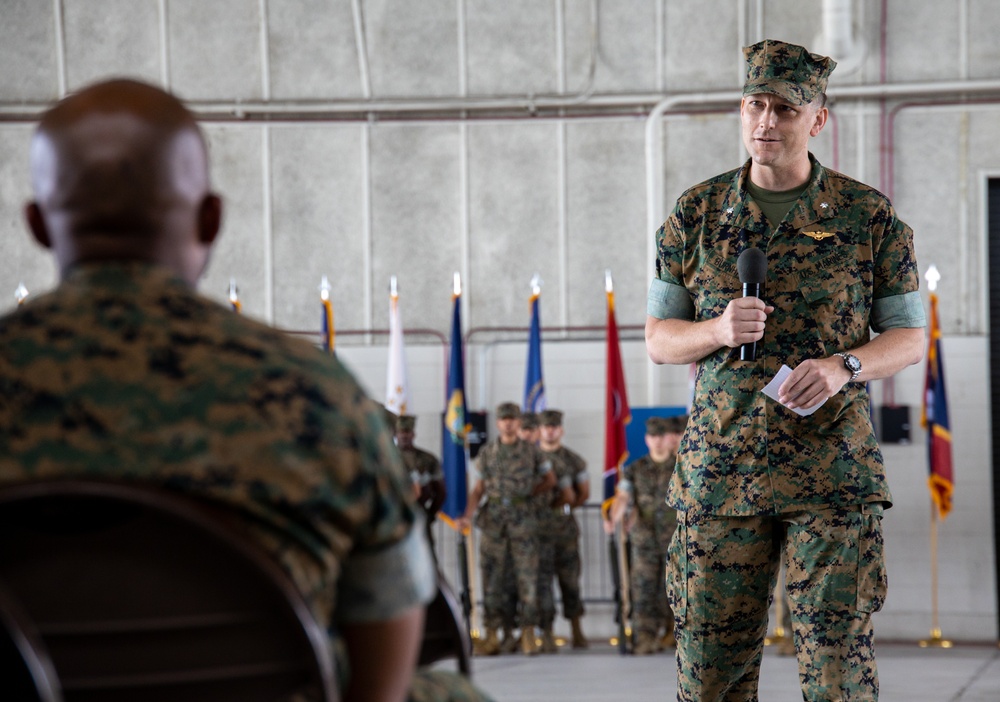 H&amp;HS Change of Command Ceremony