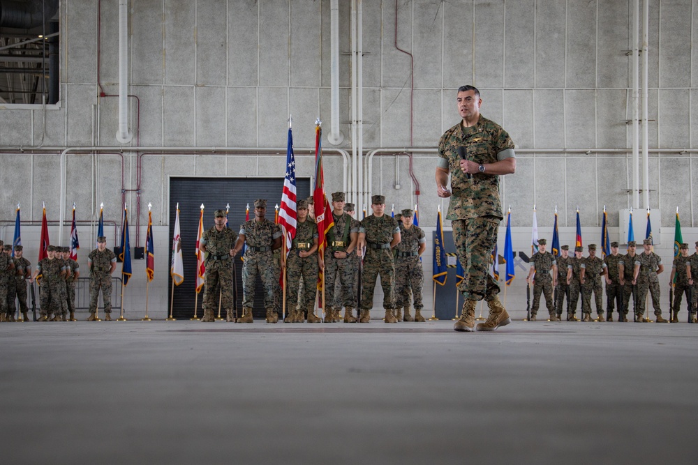 H&amp;HS Change of Command Ceremony