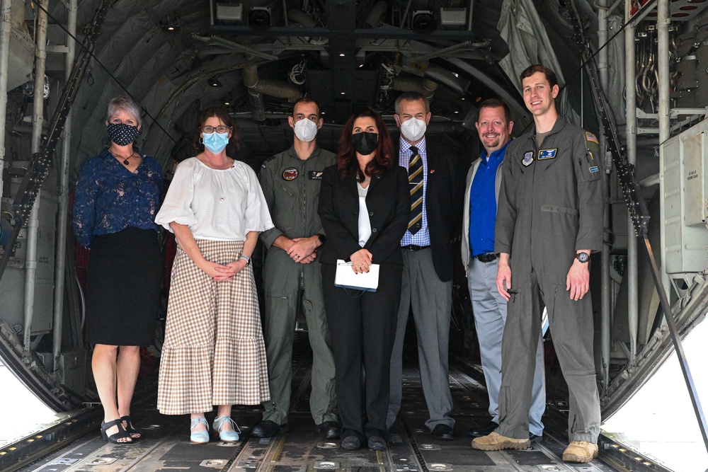 RNZAF visits LRAFB for future air mobility project