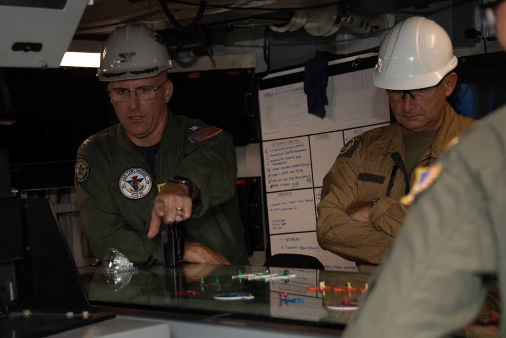 USS Carl Vinson (CVN 70) Hosts French Admiral of Naval Aviation